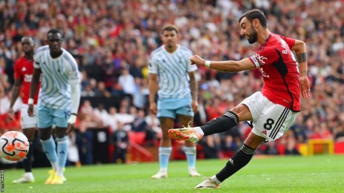 Man Utd rally from two to beat 10-man Nottingham Forest