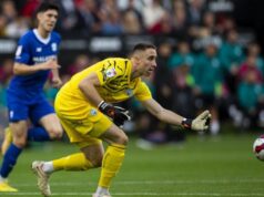 Fulham sign German goalkeeper Steven Benda from Swansea City