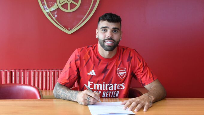 Arsenal sign David Raya on season-long loan from Brentford