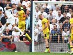 Tottenham score twice in stoppage time to stun Sheffield United