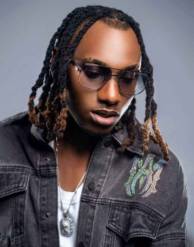 Gnewzy comes through with ‘Sneakers’