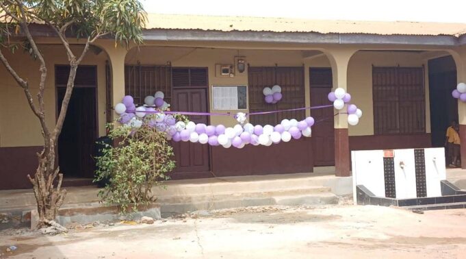 Former students of Abuakwa M/A JHS B support alma mater