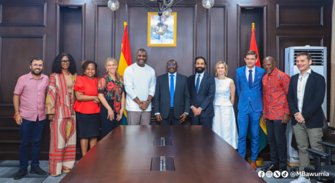 Bawumia holds meeting with Idris Elba on Creative Arts economy