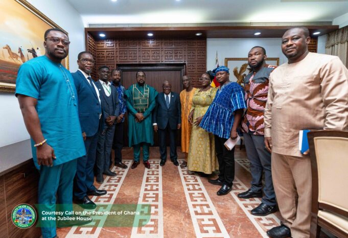 Vanuatu trade Commissioner to Ghana meets H.E President Nana Addo-Dankwa Akufo-Addo Implementation of ECO-6 Lumi Currency.