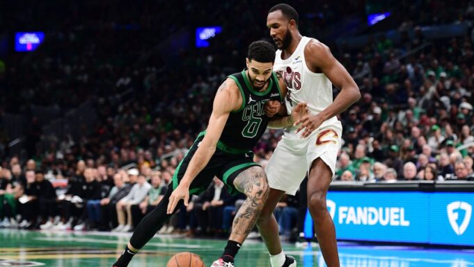 Boston Celtics stun Cleveland Cavaliers as 15-game streak ends