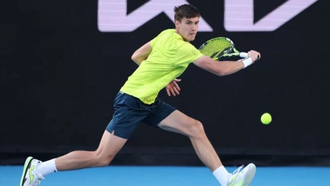 Tiafoe stunned by Marozsan in Australian Open thriller