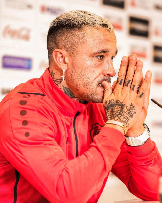 Radja Nainggolan arrested in connection with cocaine smuggling operation