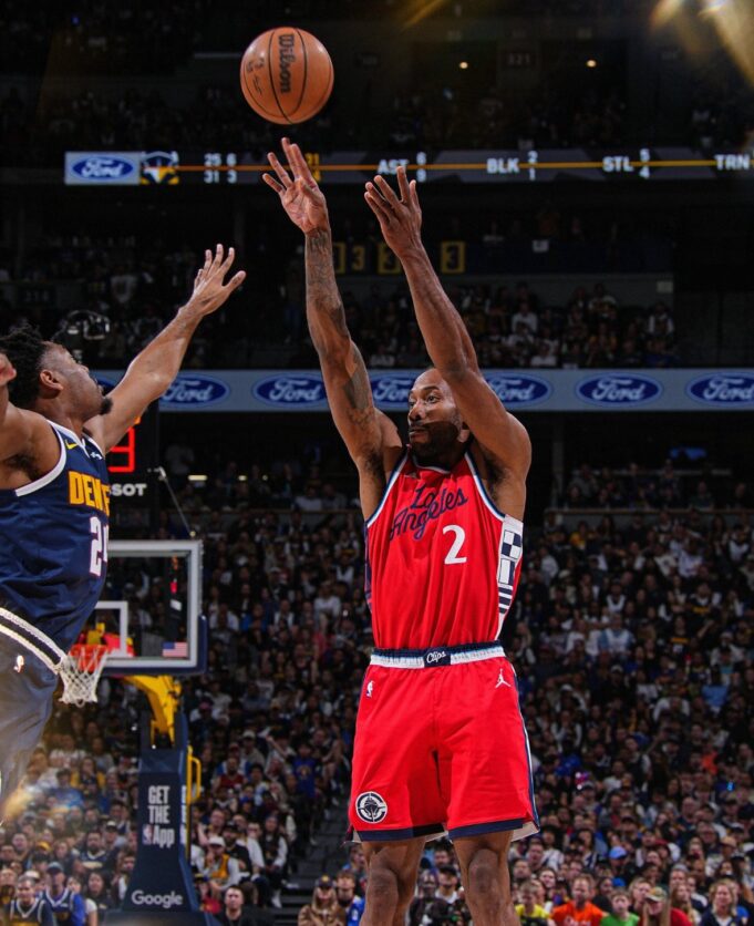 Kawhi Leonard shines with 39 points as Clippers edge Nuggets to even Playoff Series