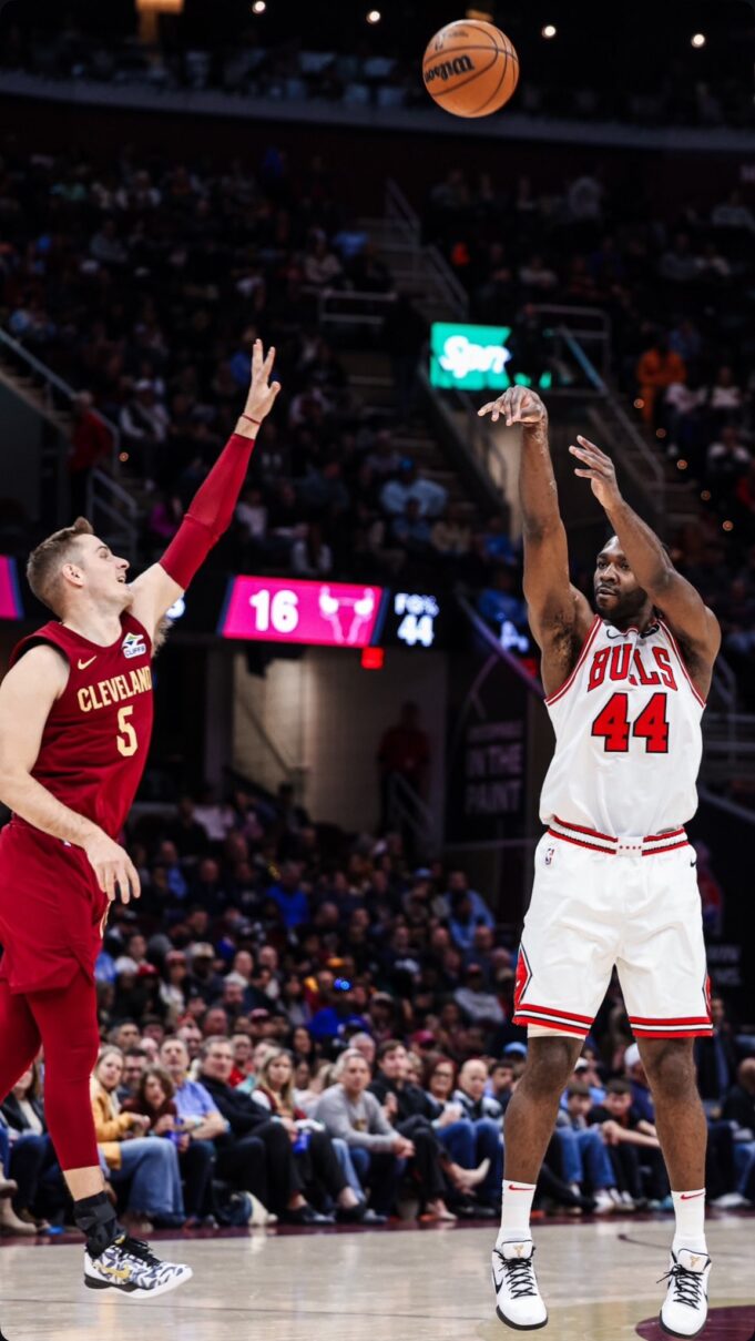 Cleveland Cavaliers secure top spot in Eastern Conference with dominant win over Chicago Bulls