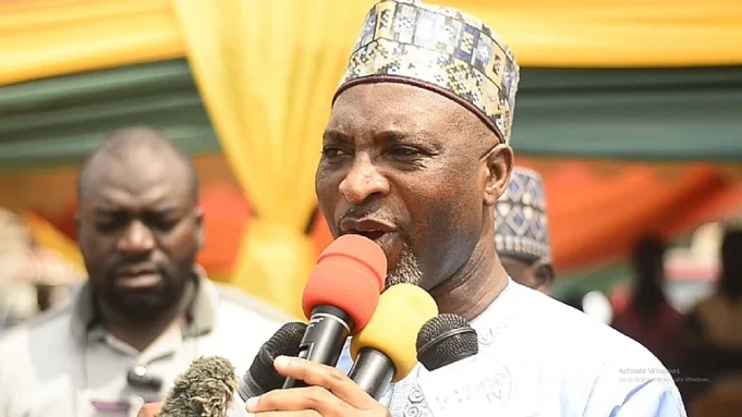 Interior Minister Vows Nationwide Crackdown on Beggars and Street Dwellers