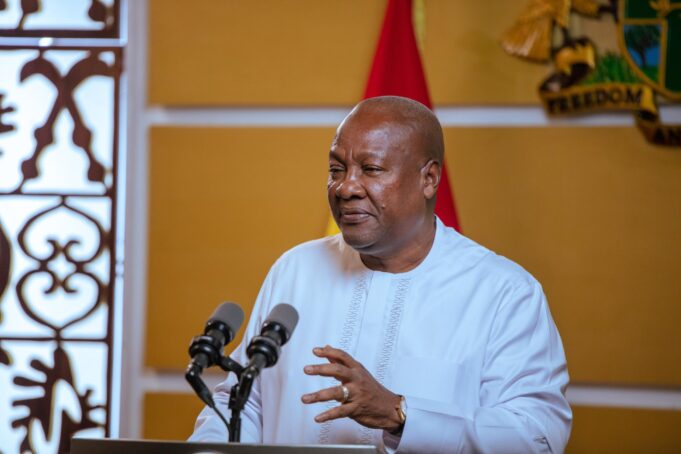 You will be sacked if Akosombo dam spillage reoccurs – Mahama warns VRA leadership