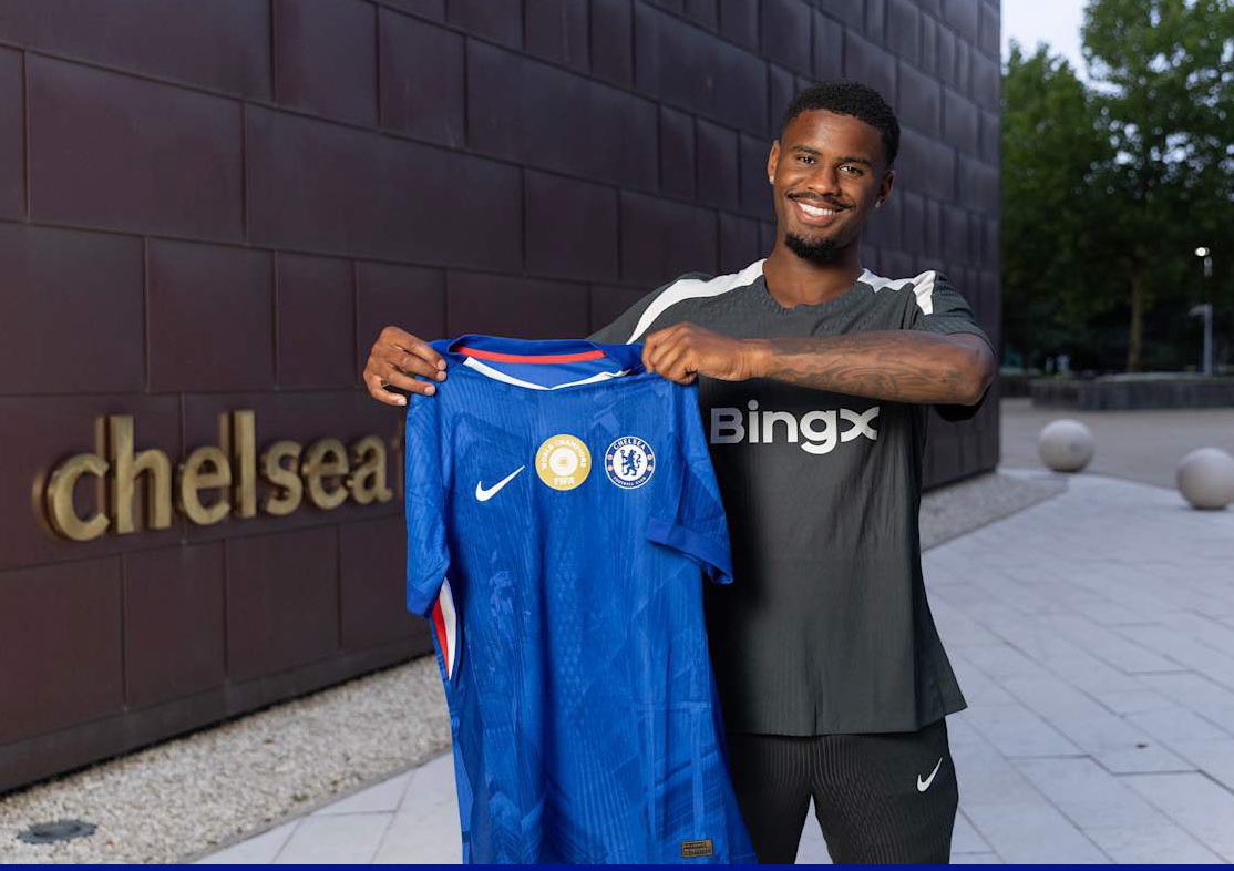 Chelsea complete €40m signing of Jorrel Hato from Ajax