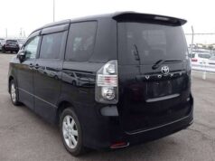 NRSA declares commercial use of Toyota Voxy illegal