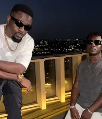 Sarkodie Gifts Fans with Midnight Release of “Major League” Featuring Kweku Smoke