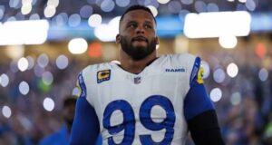 Aaron Donald Returns to Rams in $20m Deal With Myles Garrett