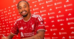 Bradley Barcola joins Liverpool in £123m PSG transfer
