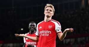 Arsenal fire up title defense with Coventry rout