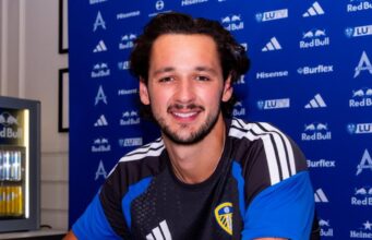 Leeds United sign James Trafford in club record £40m deal