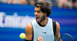 Carlos Alcaraz, Sabalenka advance at US Open
